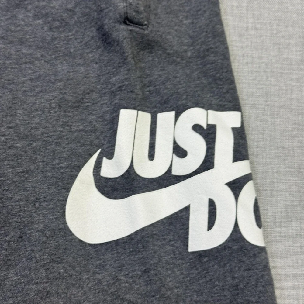 Nike Fleece Sweat Shorts Mens Medium Gray Athletic Drawstring 10